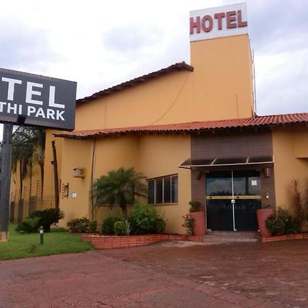 Hotel Marathi Park Rondonopolis Bagian luar foto