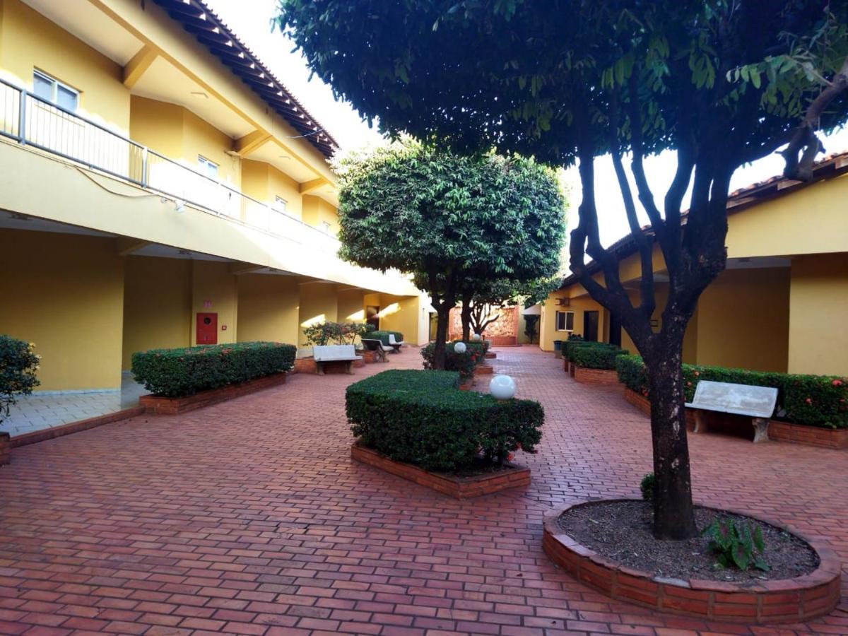Hotel Marathi Park Rondonopolis Bagian luar foto