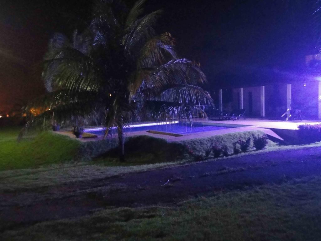 Hotel Marathi Park Rondonopolis Bagian luar foto