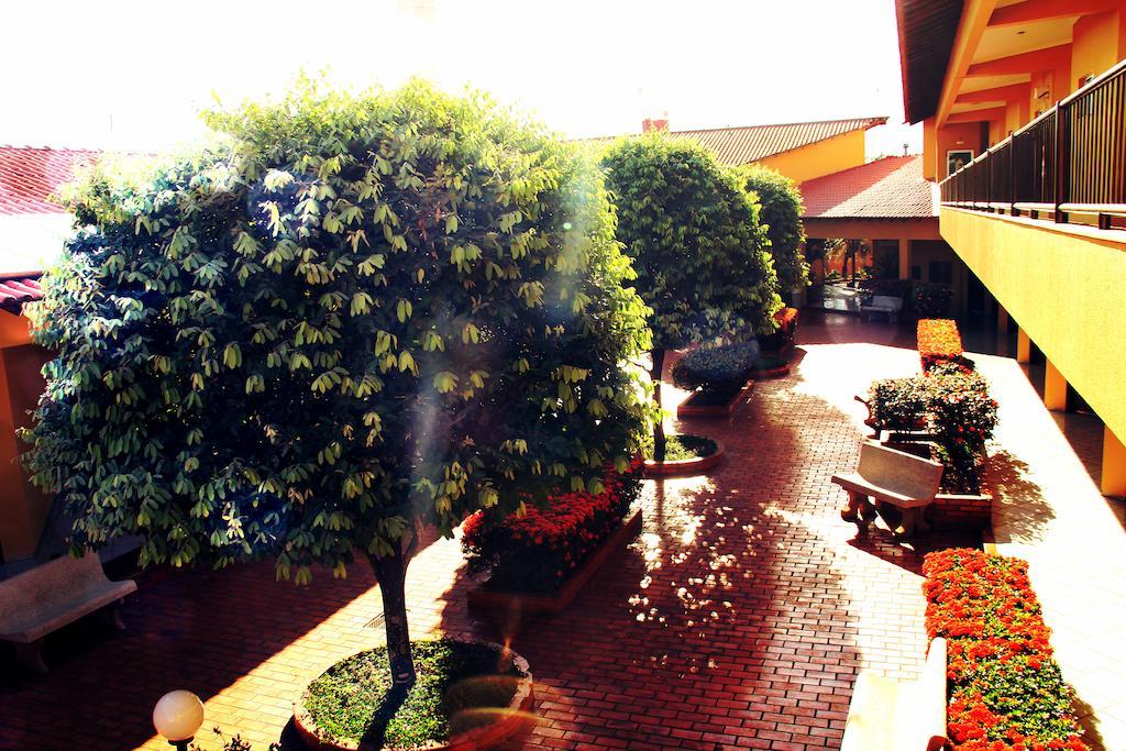 Hotel Marathi Park Rondonopolis Bagian luar foto