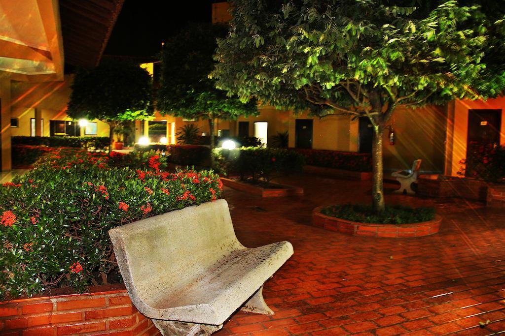 Hotel Marathi Park Rondonopolis Bagian luar foto